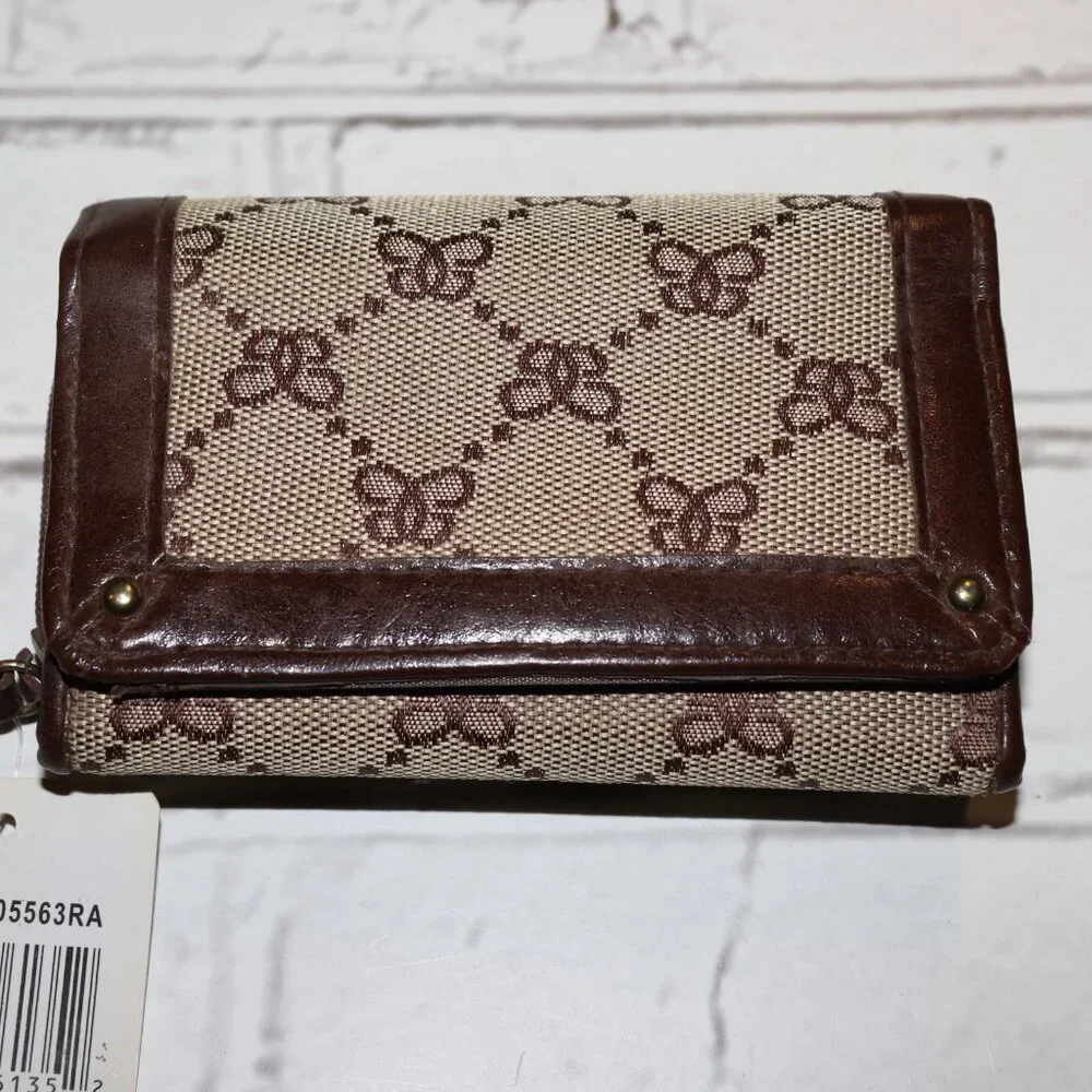 🦋 Designer Trifold Wallet · NWT · Beige & Brown with Brass Rivets